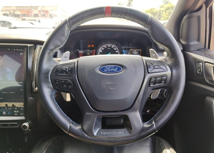 Used 8
                    FORD
                     for Sale Image