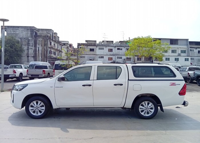 Used 11
                    TOYOTA
                     for Sale Image