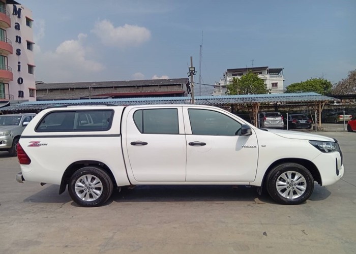 Used 11
                    TOYOTA
                     for Sale Image