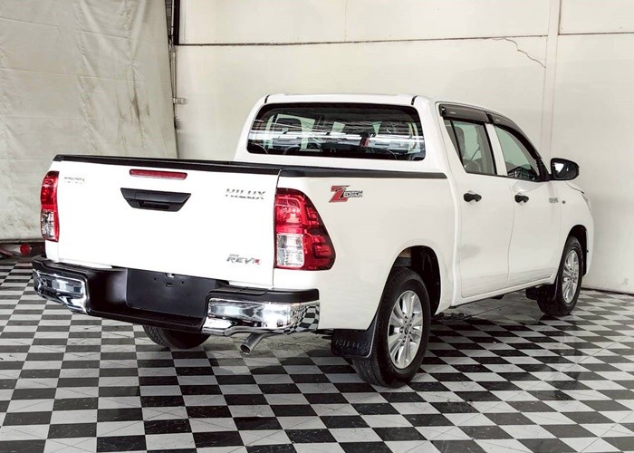 Used 11
                    TOYOTA
                     for Sale Image