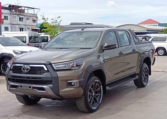TOYOTA