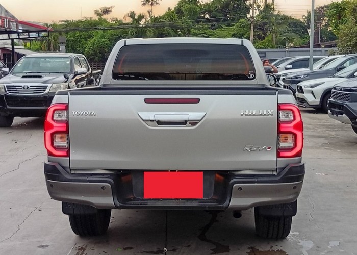 Used 9
                    TOYOTA
                     for Sale Image