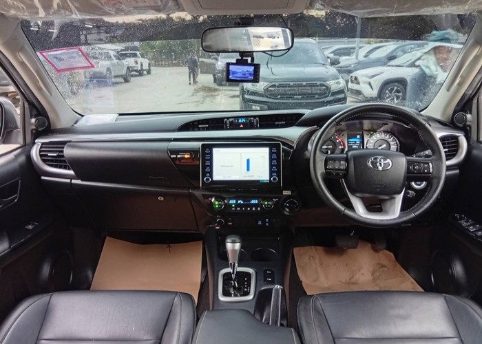 Used 9
                    TOYOTA
                     for Sale Image