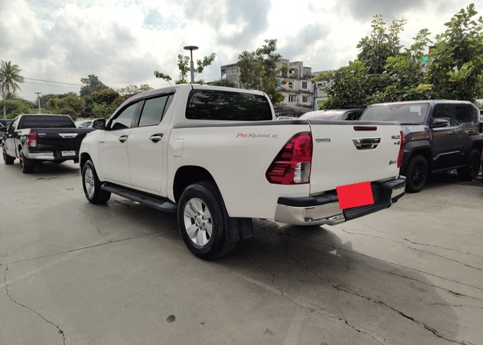 Used 5
                    TOYOTA
                     for Sale Image
