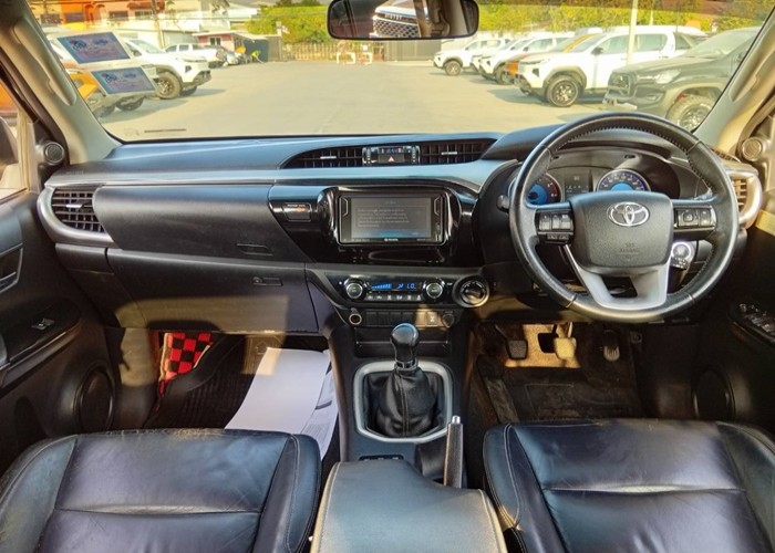 Used 5
                    TOYOTA
                     for Sale Image