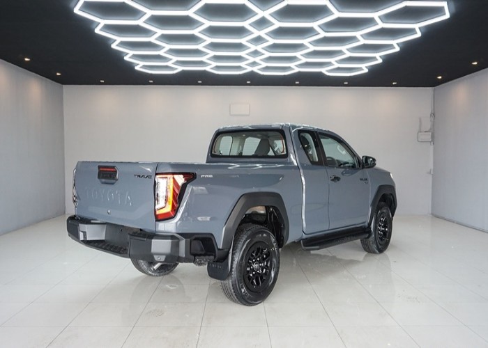 Used 9
                    TOYOTA
                     for Sale Image