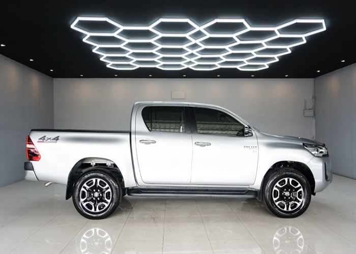 Used 10
                    TOYOTA
                     for Sale Image