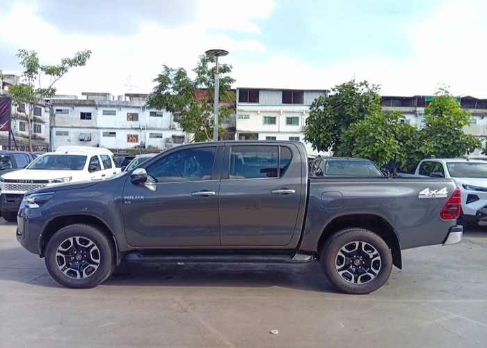 Used 7
                    TOYOTA
                     for Sale Image