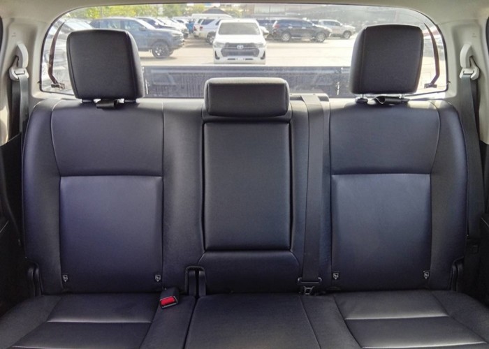 Used 7
                    TOYOTA
                     for Sale Image