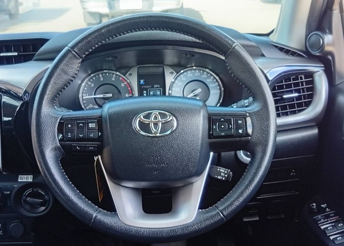 Used 7
                    TOYOTA
                     for Sale Image
