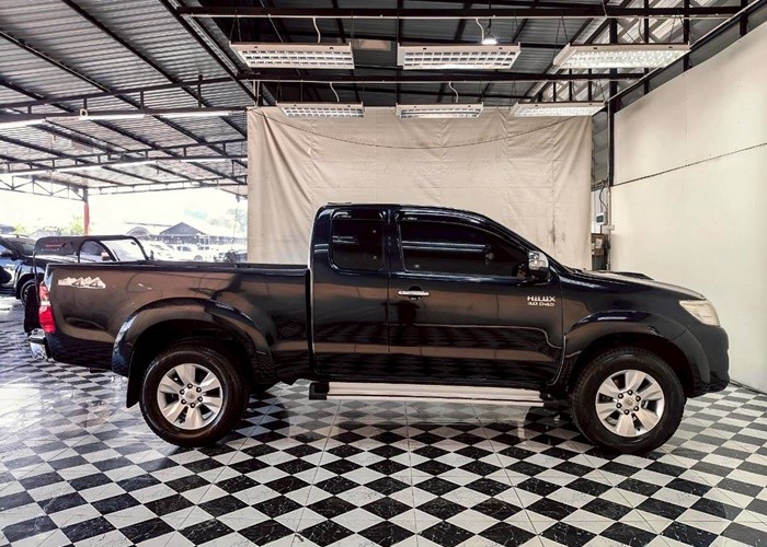 Used 11
                    TOYOTA
                     for Sale Image