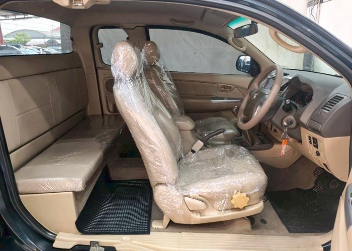 Used 11
                    TOYOTA
                     for Sale Image