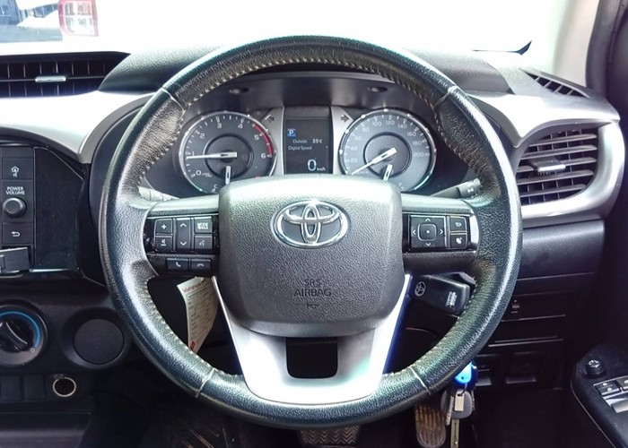 Used 11
                    TOYOTA
                     for Sale Image