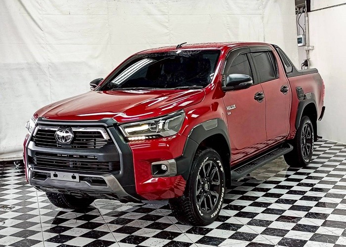 TOYOTA