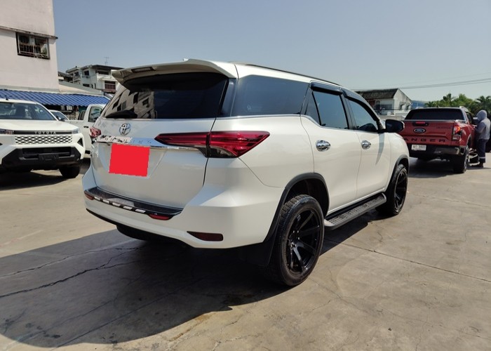 Used 9
                    TOYOTA
                     for Sale Image