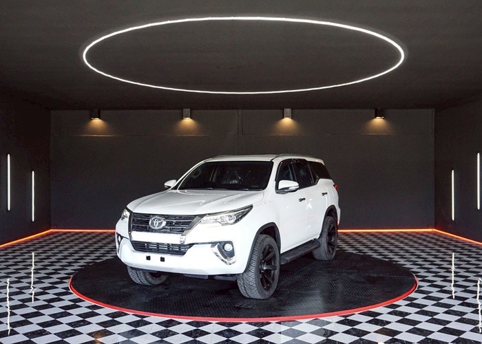 TOYOTA