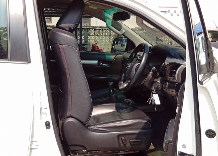 Used 11
                    TOYOTA
                     for Sale Image