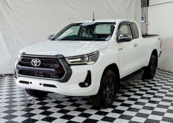 TOYOTA
