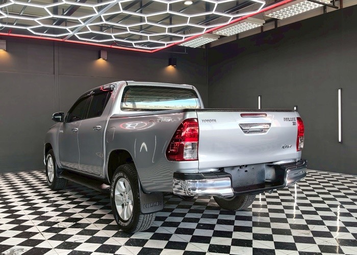 Used 8
                    TOYOTA
                     for Sale Image