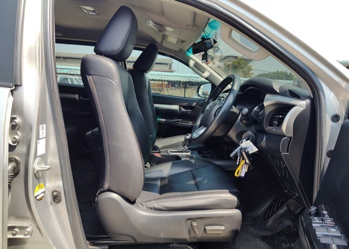 Used 11
                    TOYOTA
                     for Sale Image