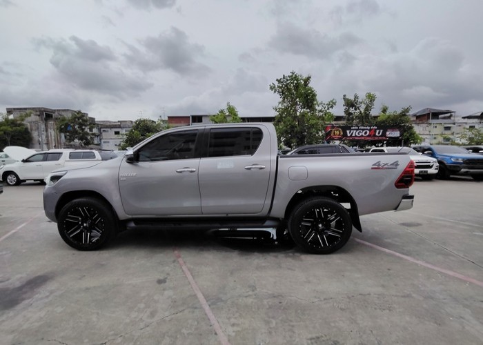 Used 6
                    TOYOTA
                     for Sale Image