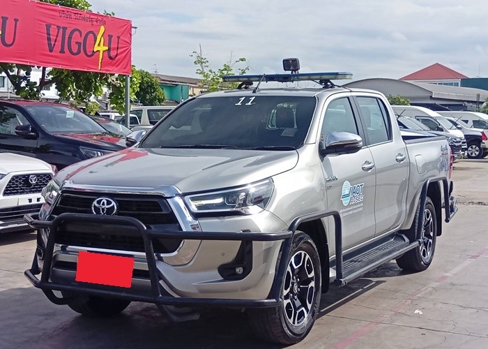 TOYOTA