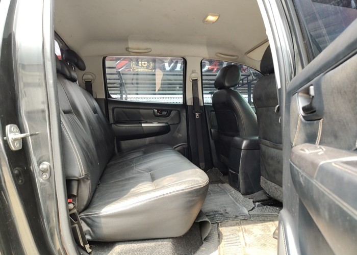 Used 12
                    TOYOTA
                     for Sale Image