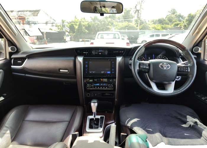 Used 10
                    TOYOTA
                     for Sale Image