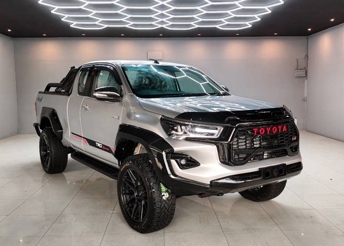 Used 8
                    TOYOTA
                     for Sale Image