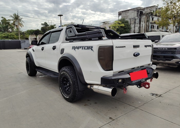 Used 8
                    FORD
                     for Sale Image