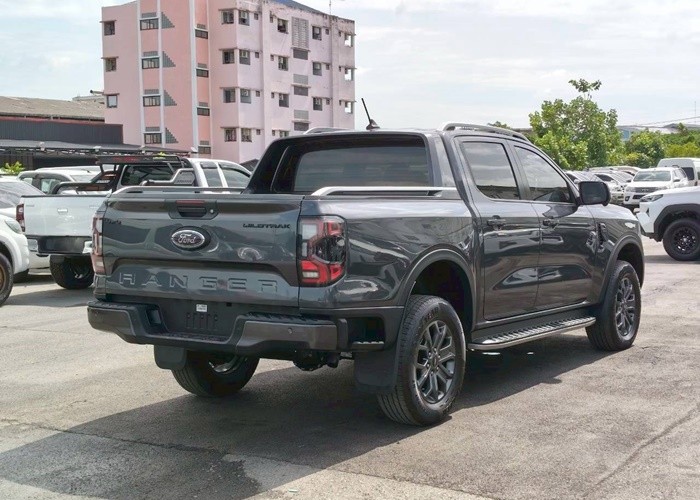 Used 12
                    FORD
                     for Sale Image