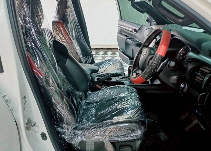 Used 9
                    TOYOTA
                     for Sale Image