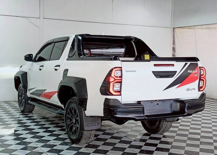 Used 9
                    TOYOTA
                     for Sale Image