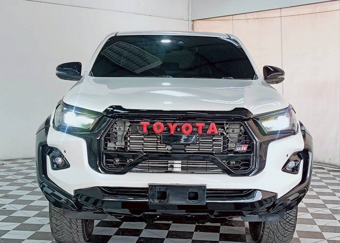 Used 9
                    TOYOTA
                     for Sale Image