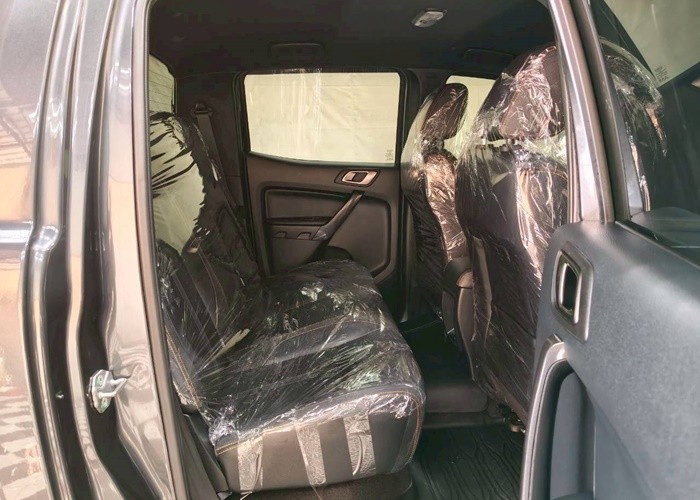 Used 12
                    FORD
                     for Sale Image