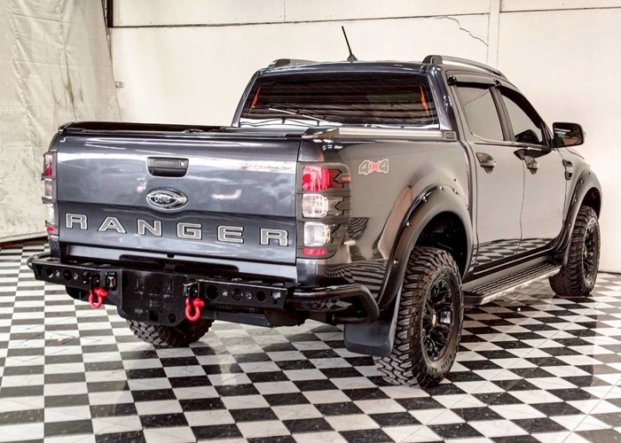 Used 12
                    FORD
                     for Sale Image