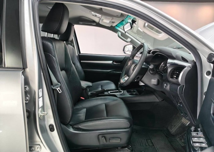Used 9
                    TOYOTA
                     for Sale Image