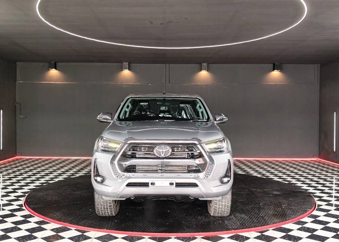 Used 6
                    TOYOTA
                     for Sale Image