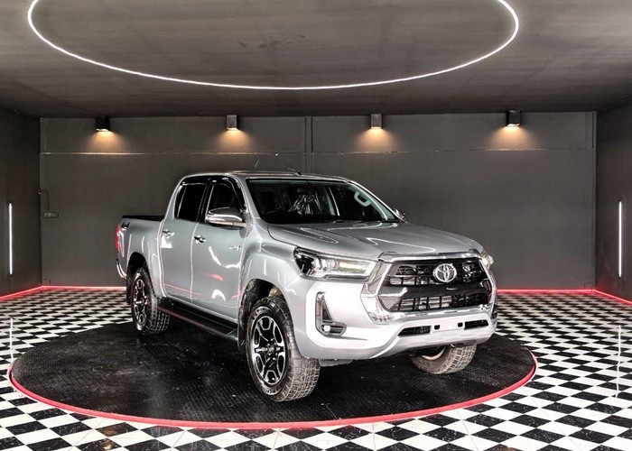 Used 6
                    TOYOTA
                     for Sale Image