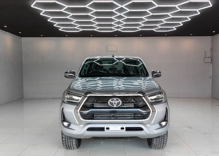 Used 6
                    TOYOTA
                     for Sale Image