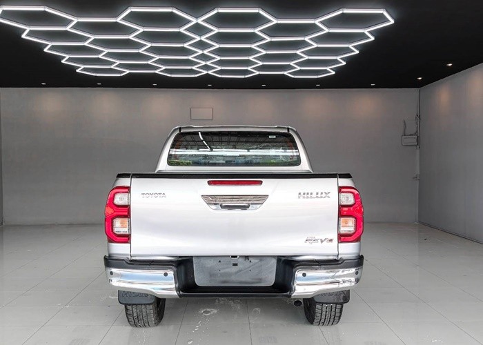 Used 6
                    TOYOTA
                     for Sale Image