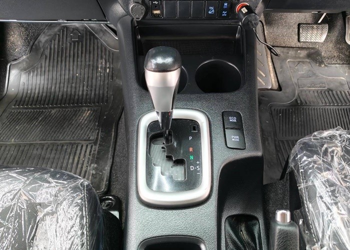 Used 6
                    TOYOTA
                     for Sale Image