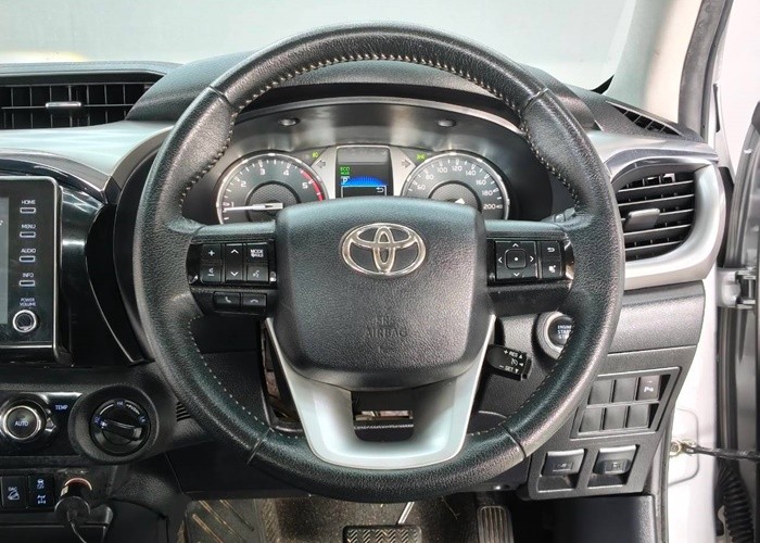 Used 6
                    TOYOTA
                     for Sale Image
