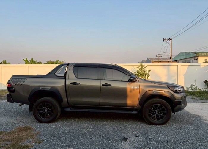 Used 11
                    TOYOTA
                     for Sale Image