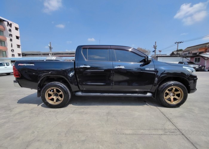 Used 9
                    TOYOTA
                     for Sale Image