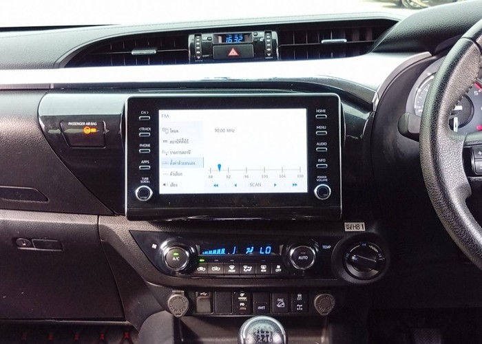 Used 5
                    TOYOTA
                     for Sale Image
