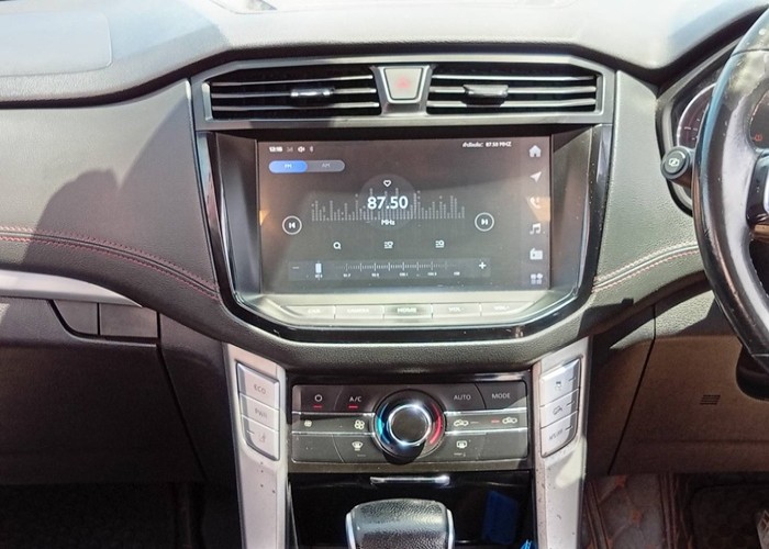 Used 9
                    MG
                     for Sale Image