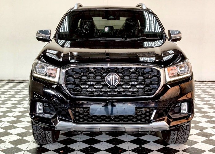 Used 9
                    MG
                     for Sale Image