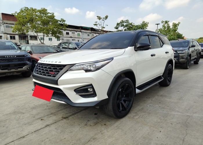 TOYOTA