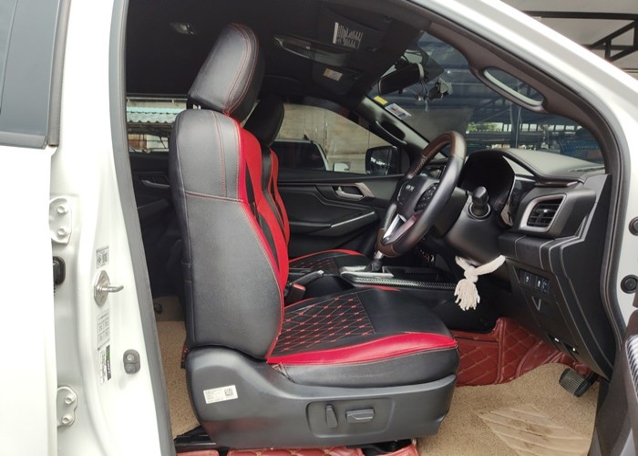 Used 1
                    ISUZU
                     for Sale Image